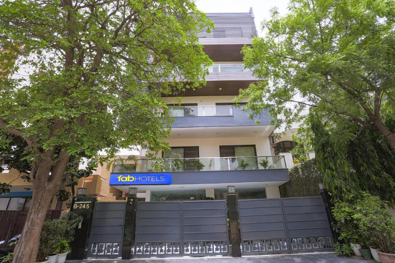 Fabhotel Ab Inn Huda City Center Gurgaon Bagian luar foto